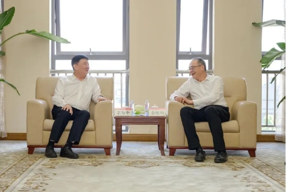 我會茅為中理事長一行赴西南交通大學(xué)調(diào)研交流